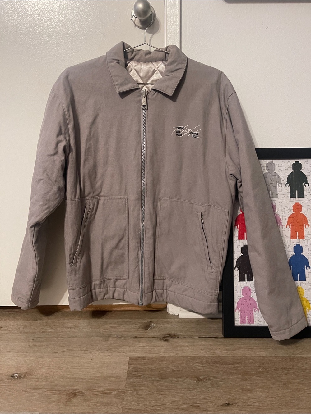 Nike Air Jordan Flight Light Gray Zip-Up Jacket (Reversible Quilt Inner Lining)